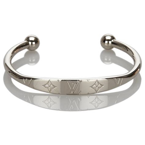 loja louis vuitton em curitiba|louis vuitton silver bangle.